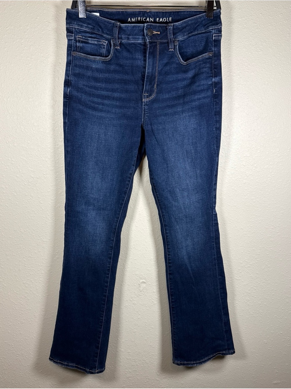 American Eagle Skinny Kick Medium Wash Jeans 8 Short  Boho Denim Stretch
